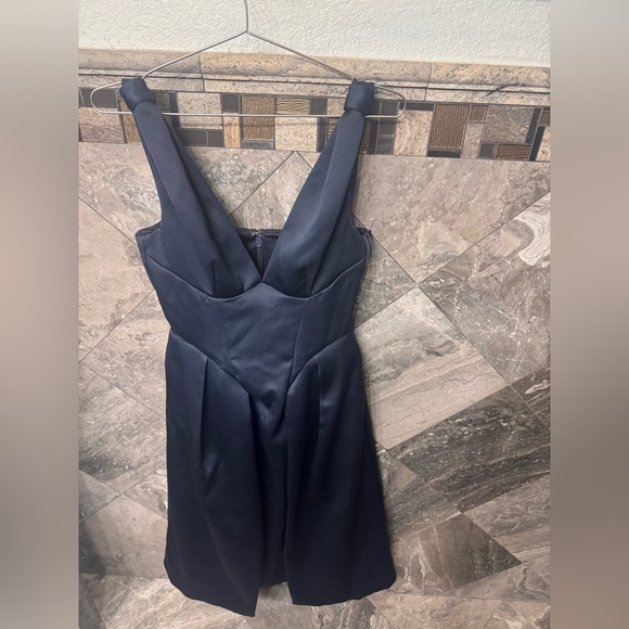 House of CB  Paloma Plunge Neck Sleeveless Midi Dress - Picture 4 of 7